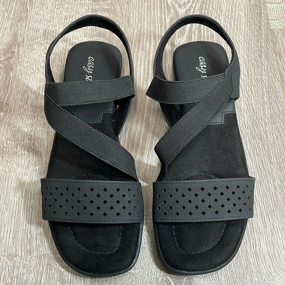 Easy Street Black Ursina Slip On Sandal 7M